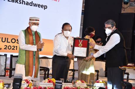 कोविड-19 महामारी के बावजूद वर्ष 2020 में टीबी के सामने सफलता का विवरण देते हुए केंद्रीय मंत्री ने कहा,