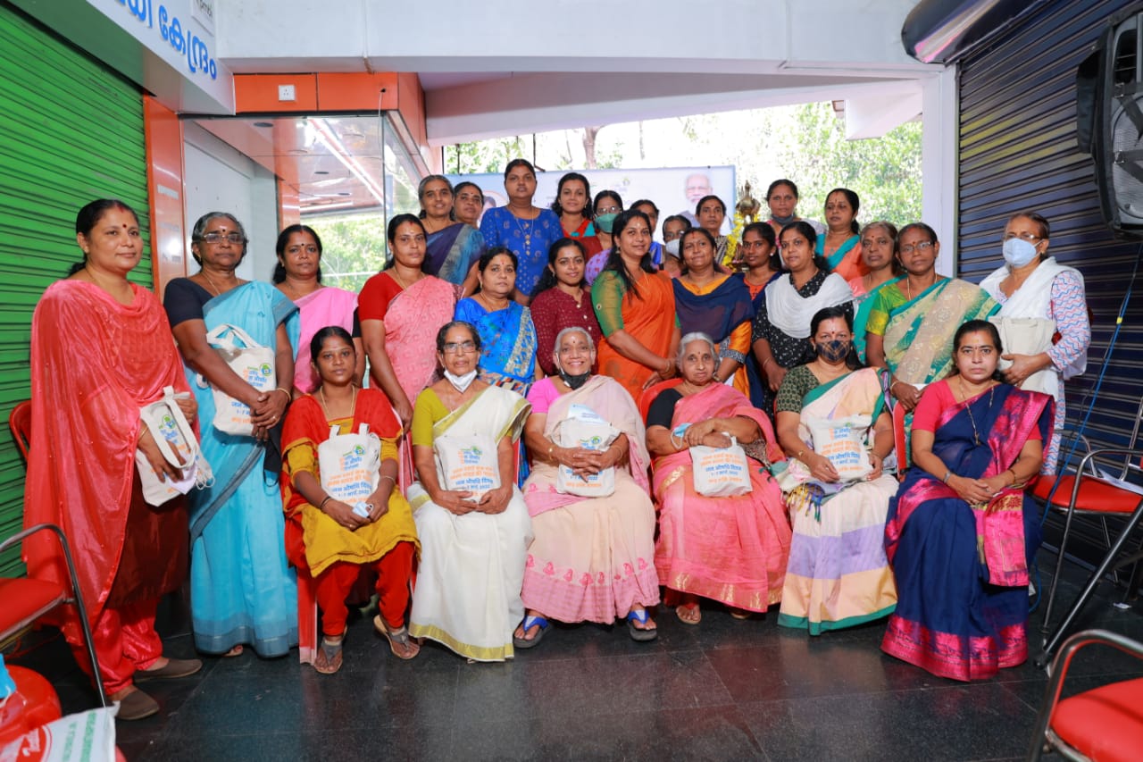 Matri Shakti Samman programme has been conducted across the country at 75 locations to give honor to women of the country