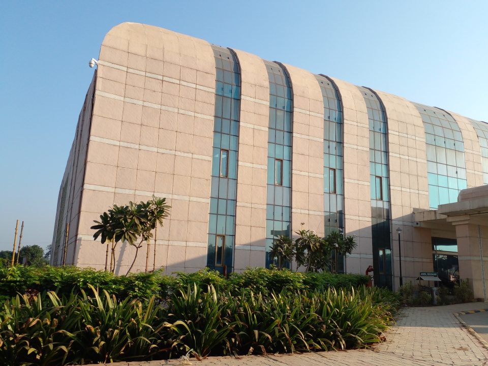 AIIMS Deoghar: आईसीयू अधूरा, सीसीयू बंद